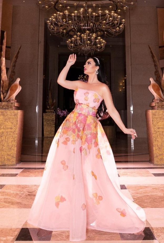 الحزام اظهر نحافة الخصر