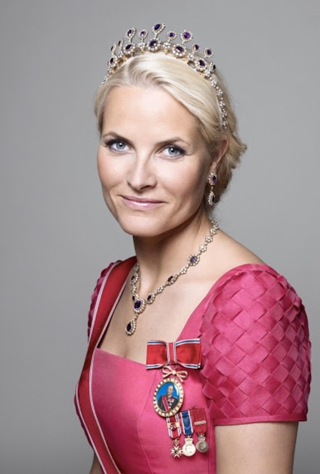 أقراط The Convertible Diamond Earrings