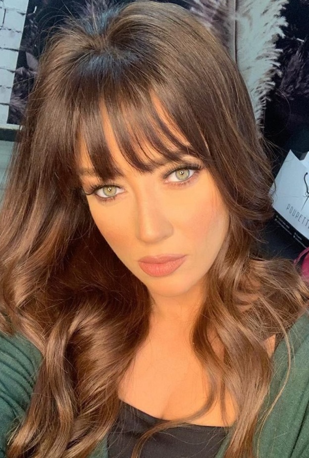 رضوى الشربيني تفاجئ الجمهور بالظهور عليهم بـ نيو لوك