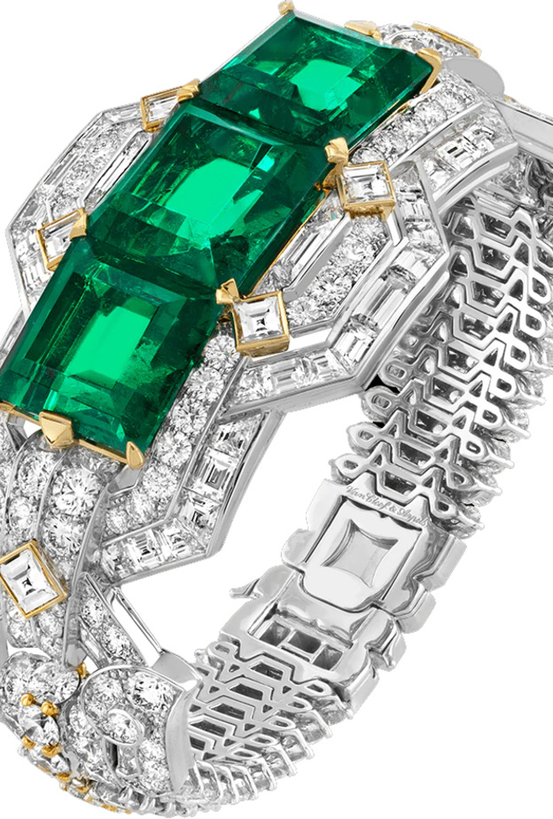  اسوارة من بولغاري Bulgari