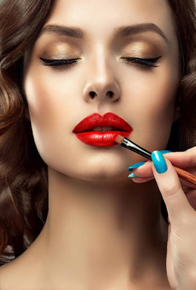  مكياج لفستان احمر