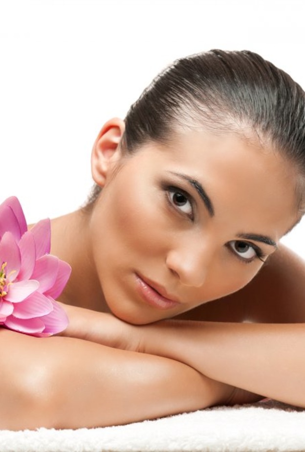  يترك واقي الشمس المعدنة طبقة بيضاء على الجلد