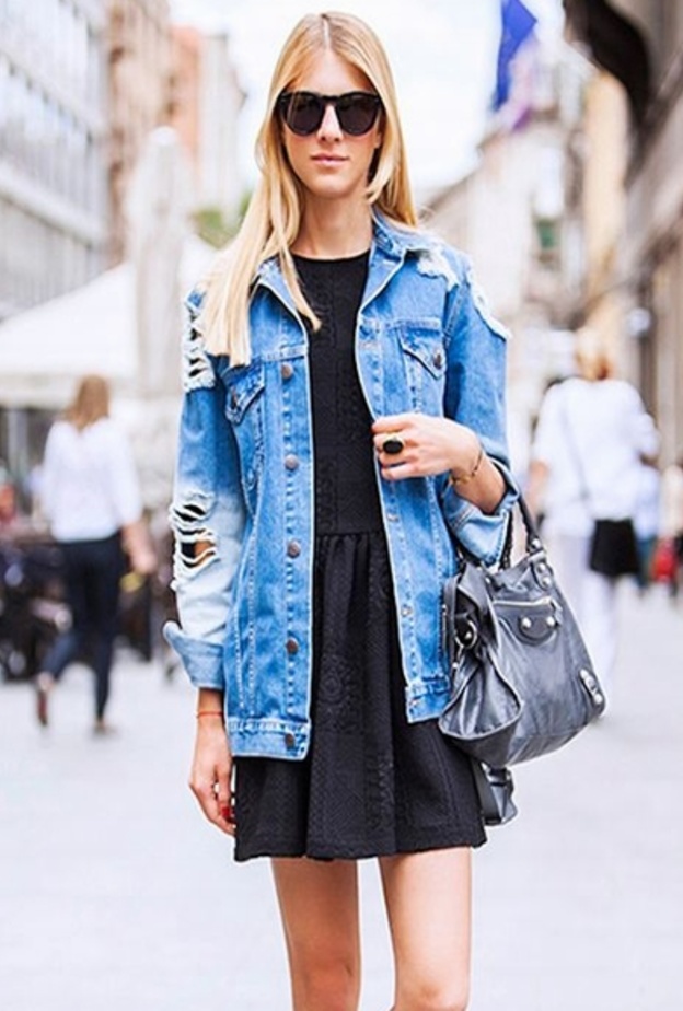 جاكيت جينز من Balenciaga 