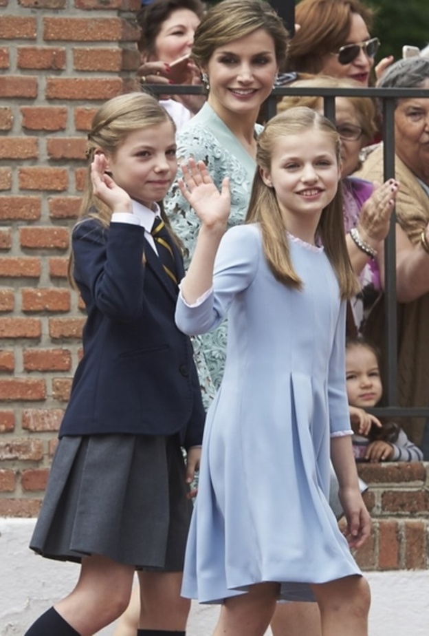 الأميرة إستيل ابنة ملكة السويد‎ ‎في المدرسة
