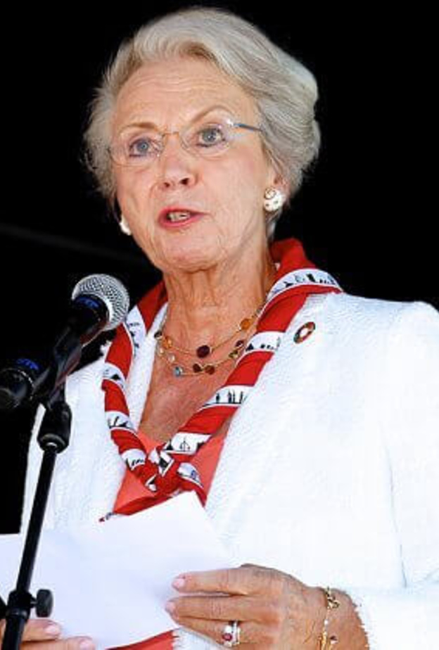 الأميرة بنديكت تفتتح جزيرة الشباب