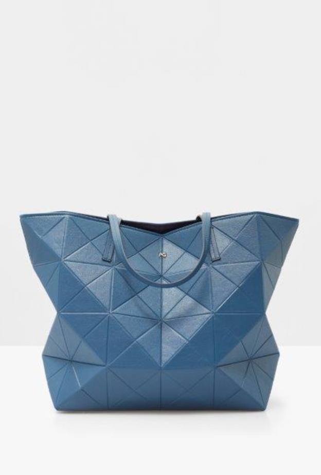  Purification Garcia وتقنيّة الأوريغامي.. حقائب لا مثيل لها