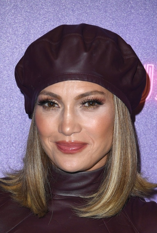 Chanel Bronzer And Highlighter Duo