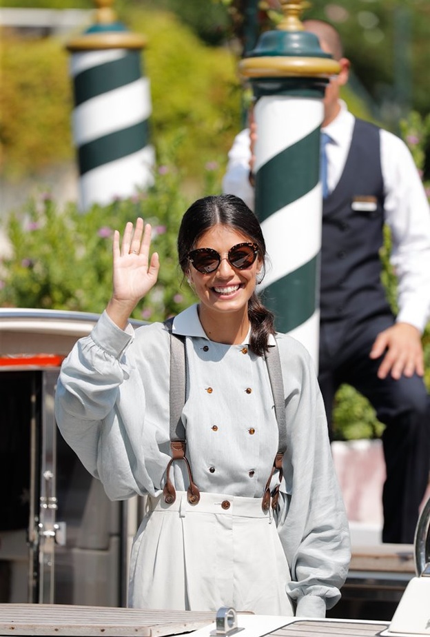  أليساندرا ماستروناردي Alessandra Mastronardi 