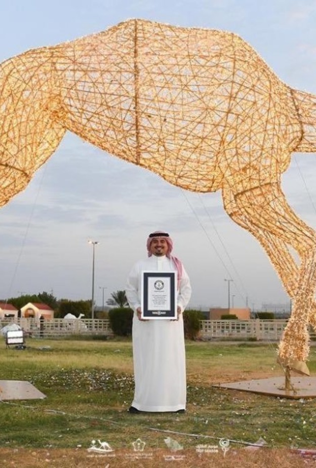 السعودية تسجل أكبر مجسم للهجن في العالم بموسوعة غينيس 