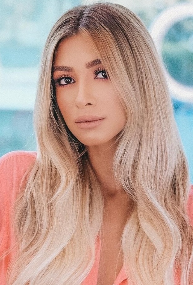 هل تبدو تيا ديب نسخة عن والدتها نوال الزغبي