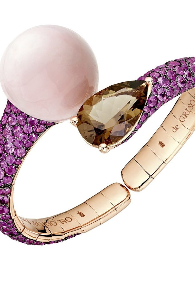 سوار من فان كليف اند اربلز Van Cleef & Arpels