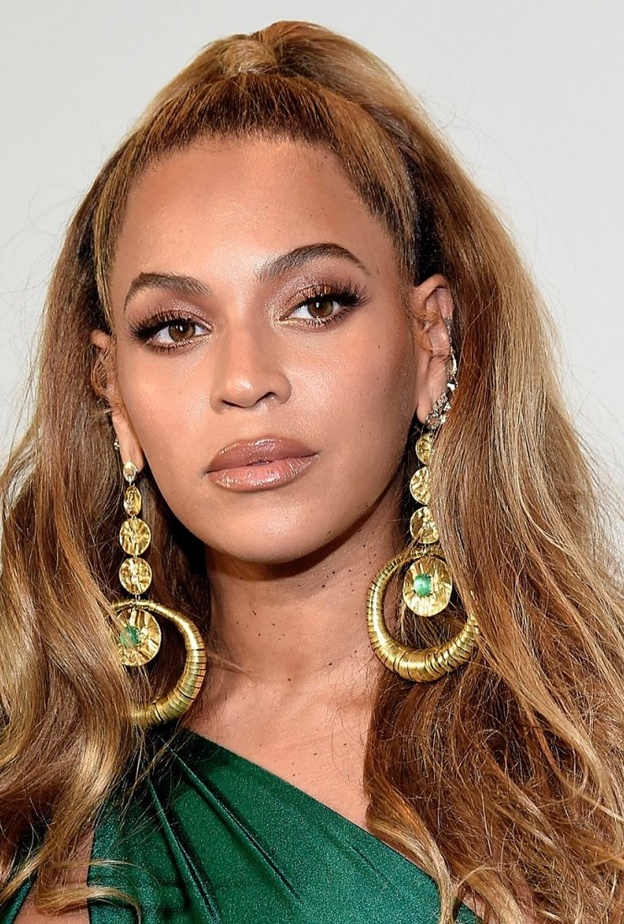 مجوهرات بيونسي Beyonce من لورين شوارتز Lorraine Schwartz