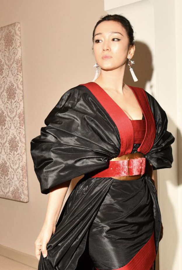 غونغ لي تختار مجوهرات Boucheron في مهرجان البندقية الدولي للأفلام السينمائية