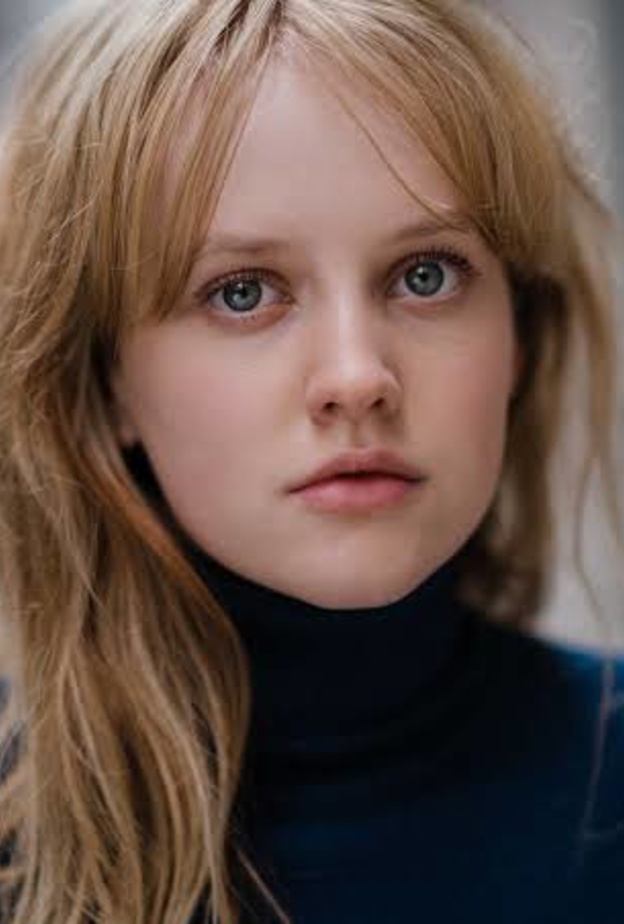 النجمة الأسترالية ماركيلا