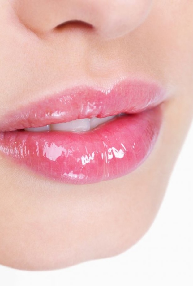 قومي بتقشير البشرة للحصول على توريد طبيعي