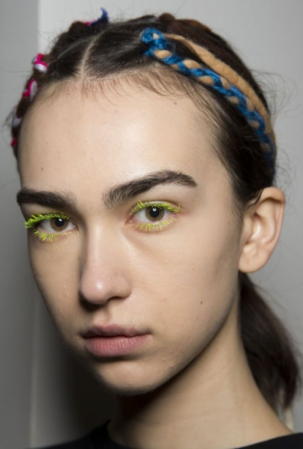 طريقة تكبير العيون بالماسكارا البيضاء لخريف 2019 من Byblos