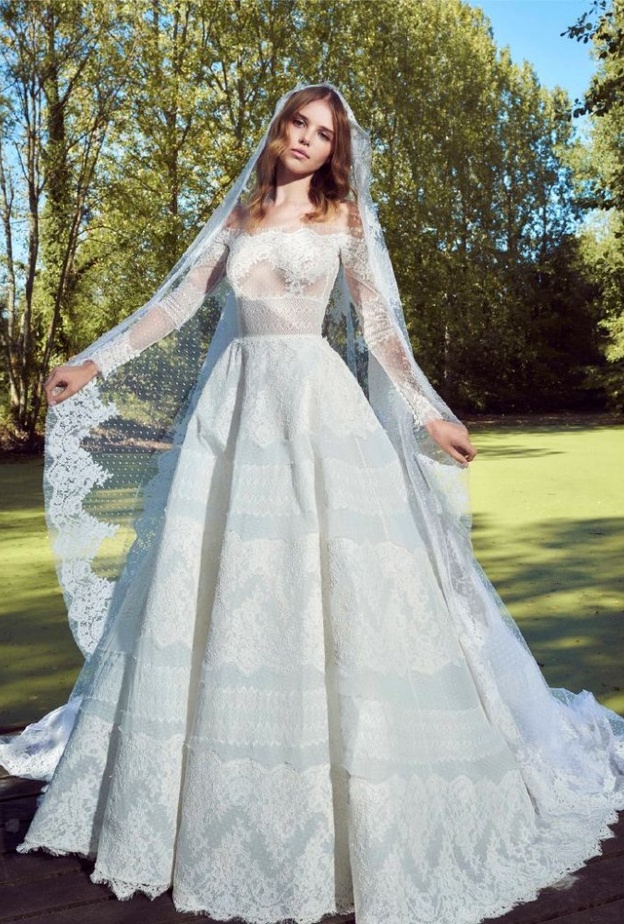 فستان بقصة تايبست