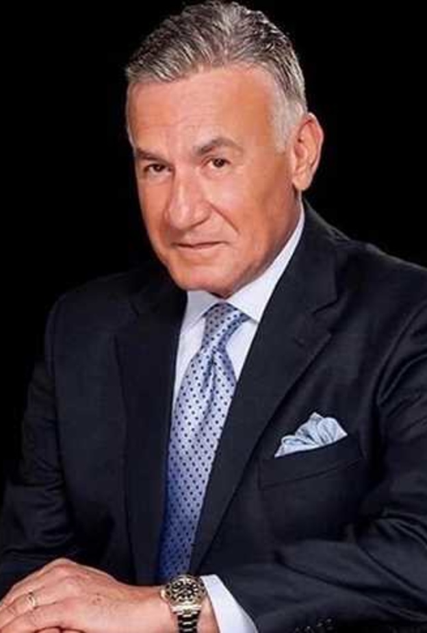 عزت ابو عوف