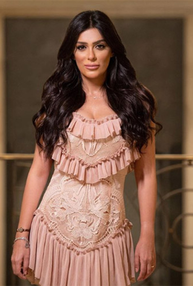 إنجي المقدم 