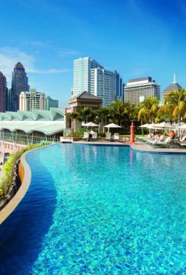 احدى شواطئ جزيرة بينانج ماليزيا - اجمل جزر لشهر العسل