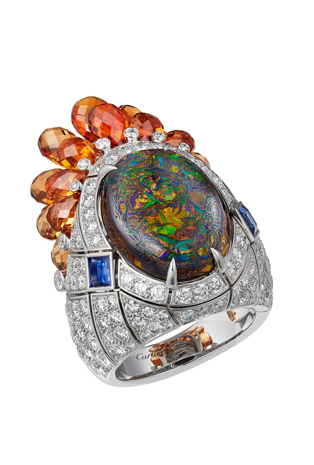 خاتم  بأحجار كريمة من كارتييه Cartier