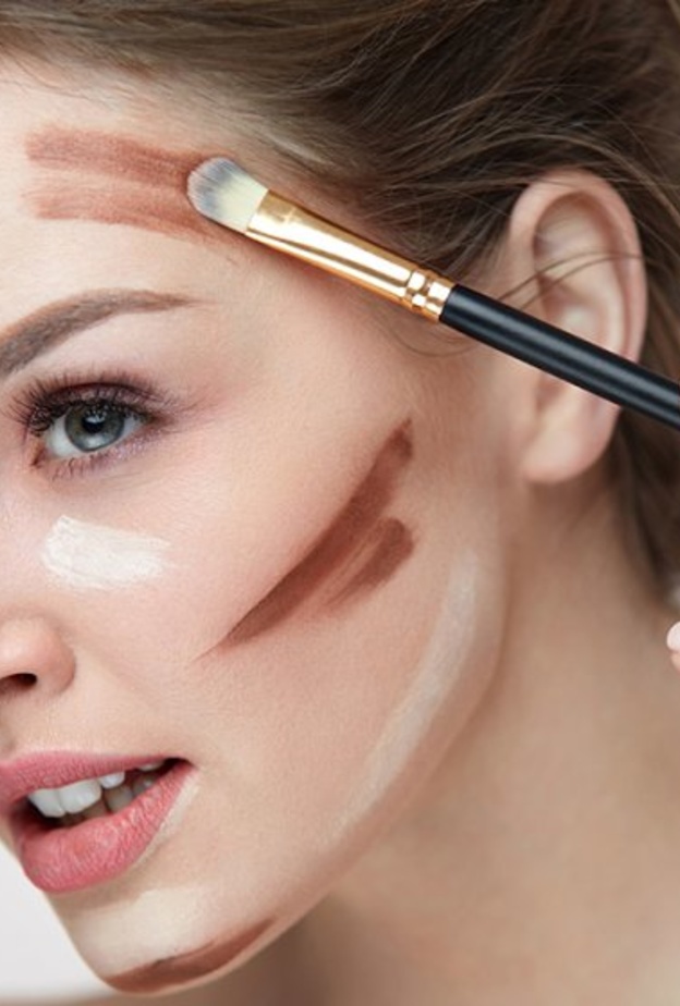 استخدمي عظام وجهك كدليل لرسم الكونتور