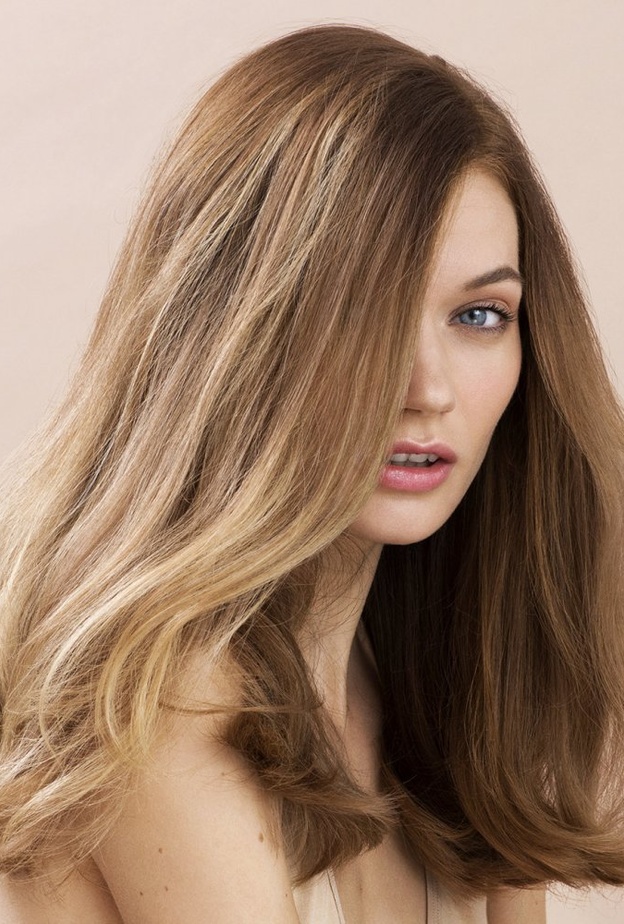 يقوي السدر الشعر من الجذور إلى الأطراف