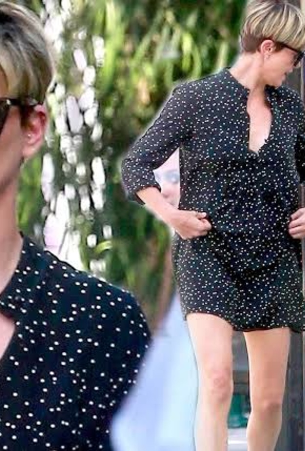 تشارليز ثيرون وابنتها 