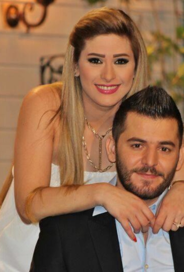 امارات رزق وزوجها