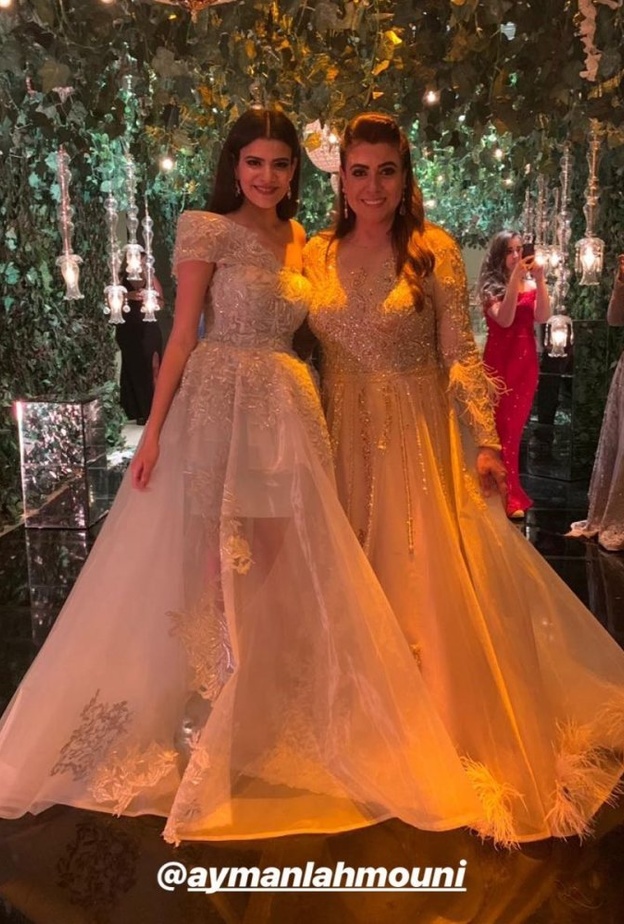 نشوى مصطفى وابنتها 