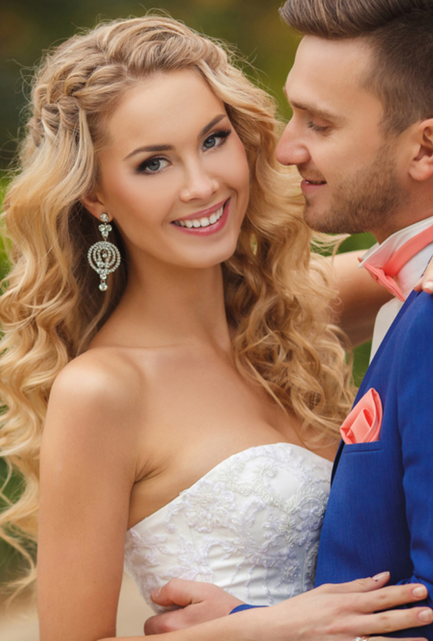 الشعر الطويل يزيد العروس جمالا