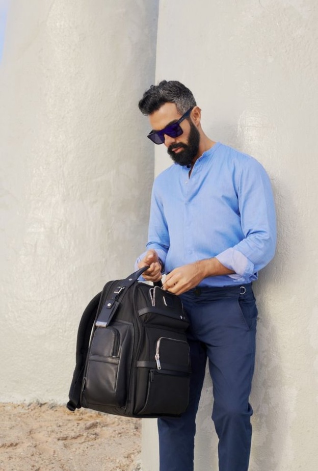 TUMI الشرق الأوسط تسلّط الضوء على مجموعة الخريف مع الدكتور حسن غنيم