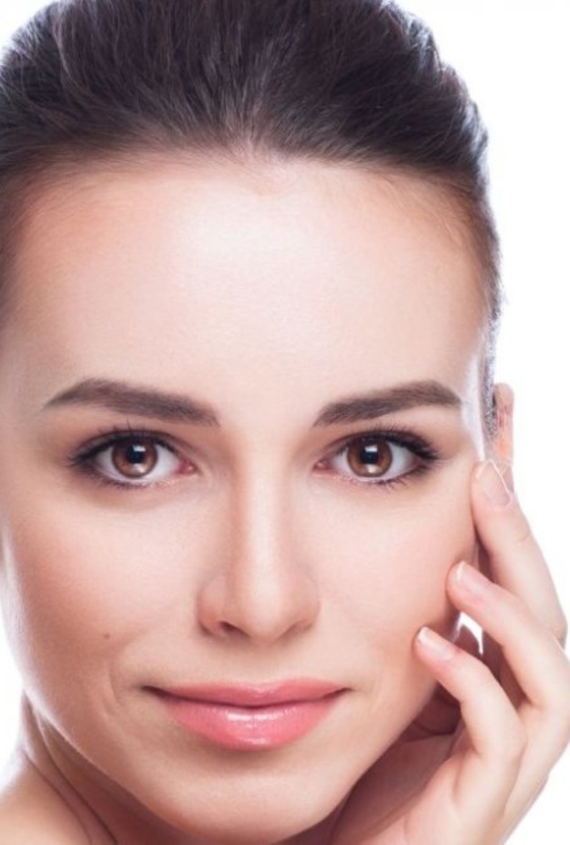 فوائد ماسك الفراولة والعسل للوجه والبشرة الدهنية