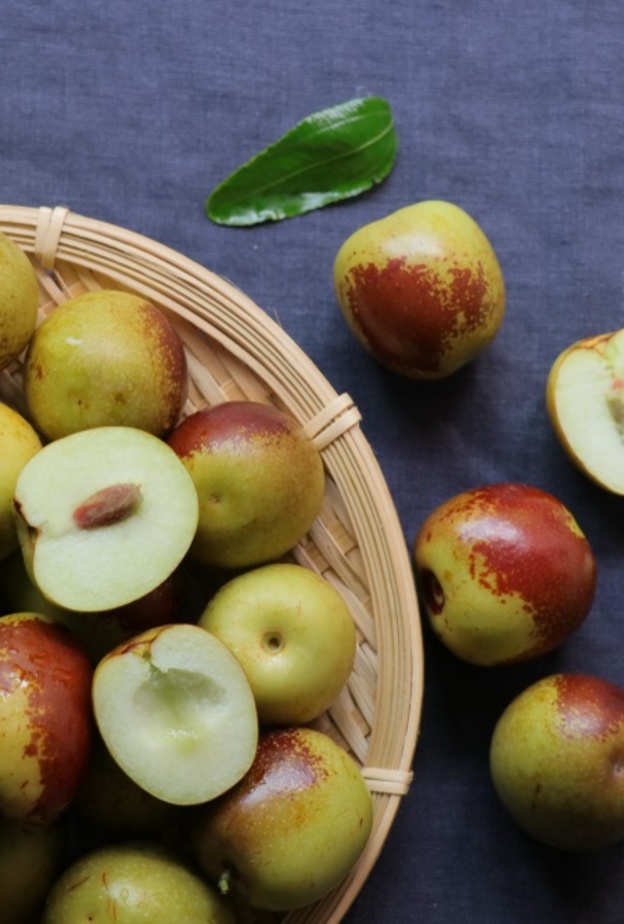 فوائد العناب للصحة والجمال