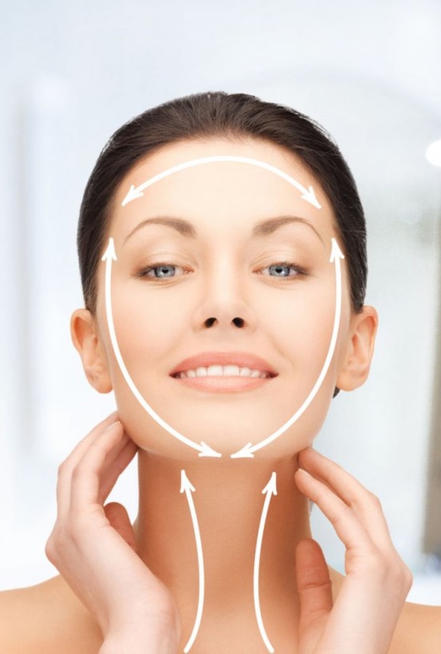 ضعي فوائد ماسك البقدونس على الوجه لتعزيز الكولاجين