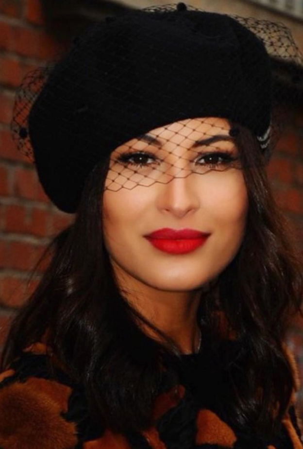 اختاري أجمل الوان احمر الشفاه النيود بأسلوب الجميلة ربم سعيدي