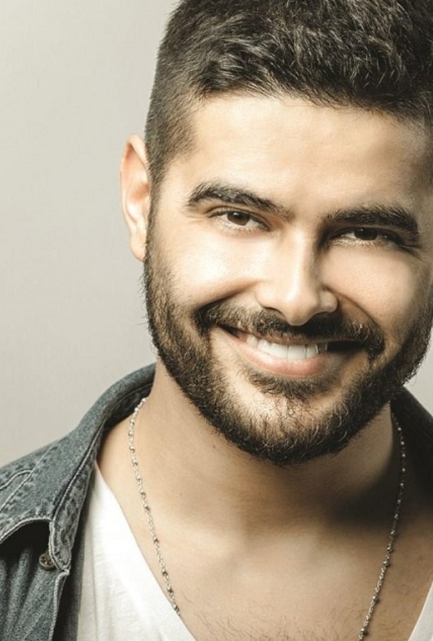 شقيق ناصيف زيتون  وعروسته