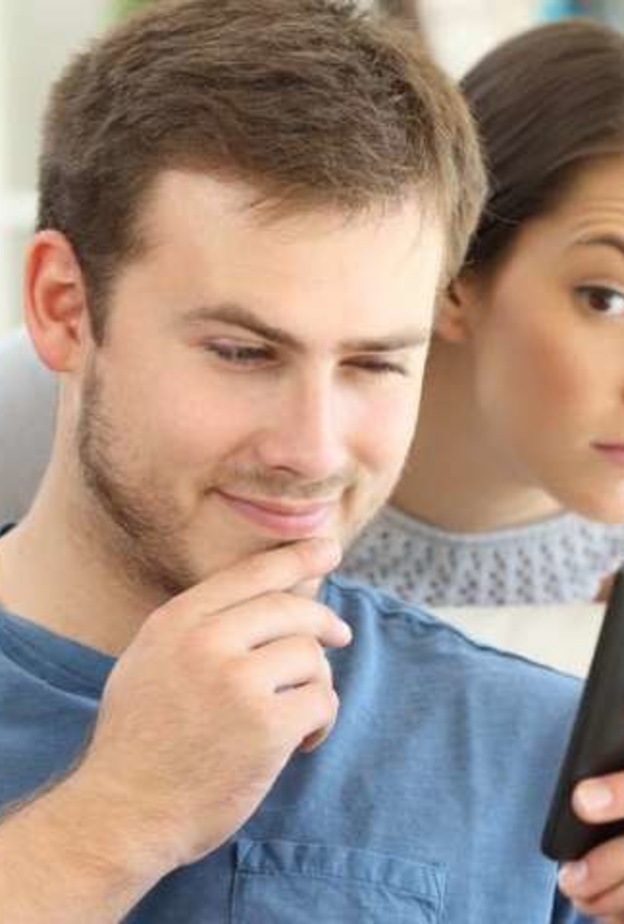 العقرب من أكثر الأبراج التي تميل الى الشك