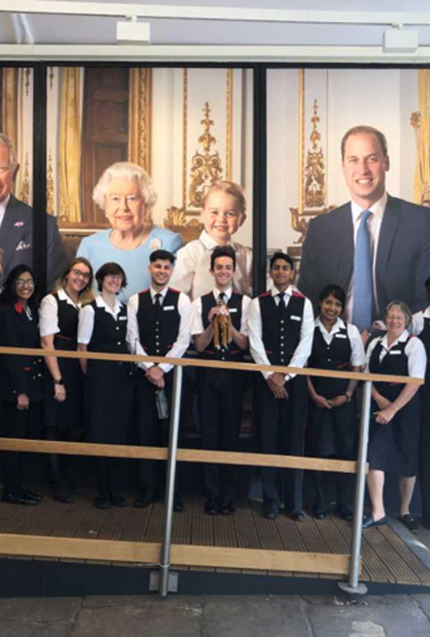 إعادة الدمية للطفلة في أستراليا