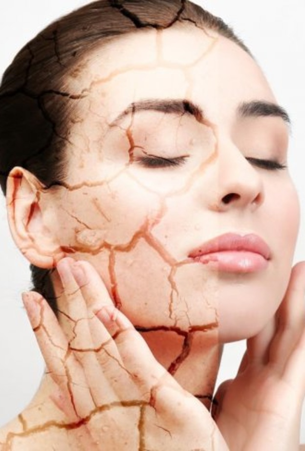 استفيدي من ماسك البيكنج بودر مع اللبن لتفتيح البشرة مع خبيرة التجميل وليس غير ذلك