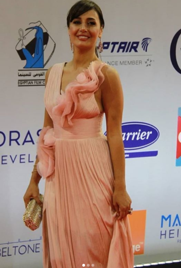 اطلالة حلا شيحة في اليوم الثالث لمهرجان الجونة