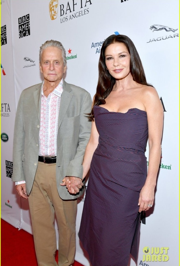 مايكل دوجلاس و كاثرين زيتا جونز 