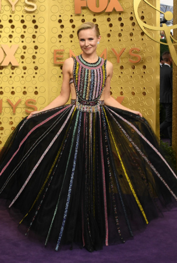 كريستين بيل متألقة بتصميم ديور