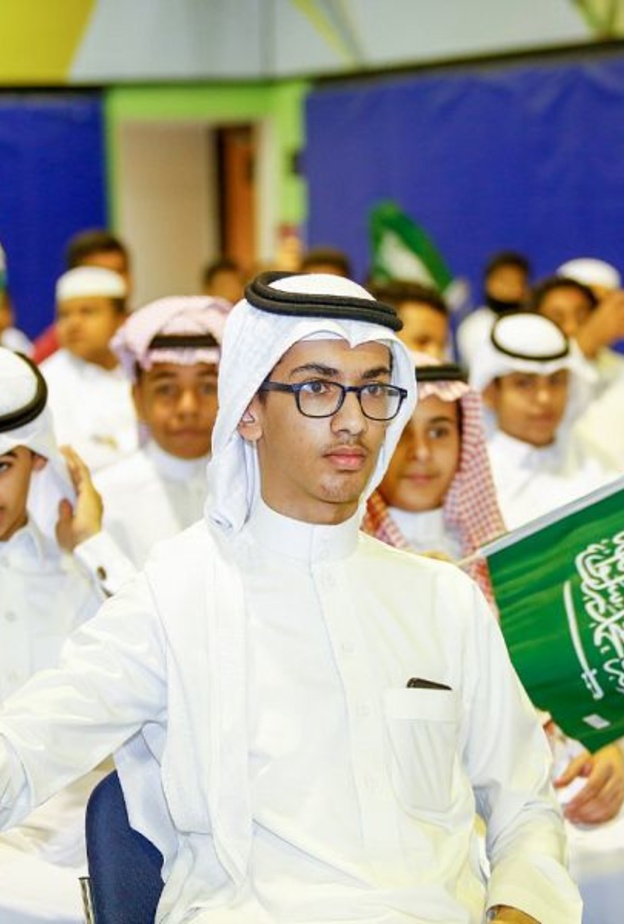 مدارس المملكة تحتفل باليوم الوطني السعودي الـ 89