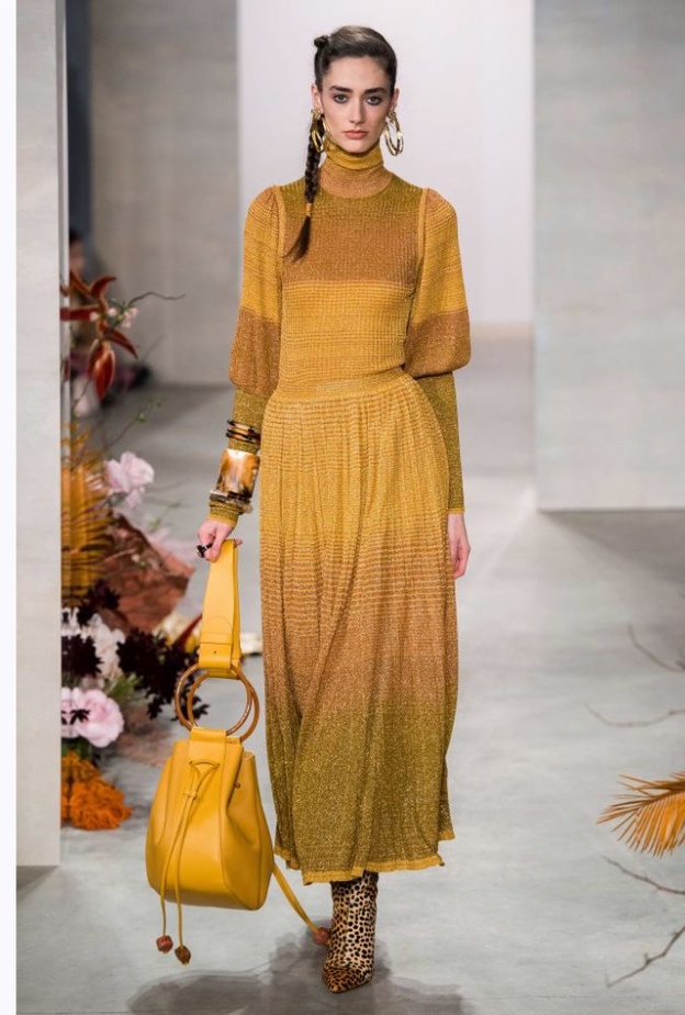 ألوان فساتين خريف وشتاء 2020