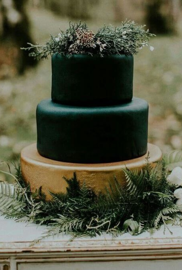 اشكال كيكات زواج باللون الاخضر 2019