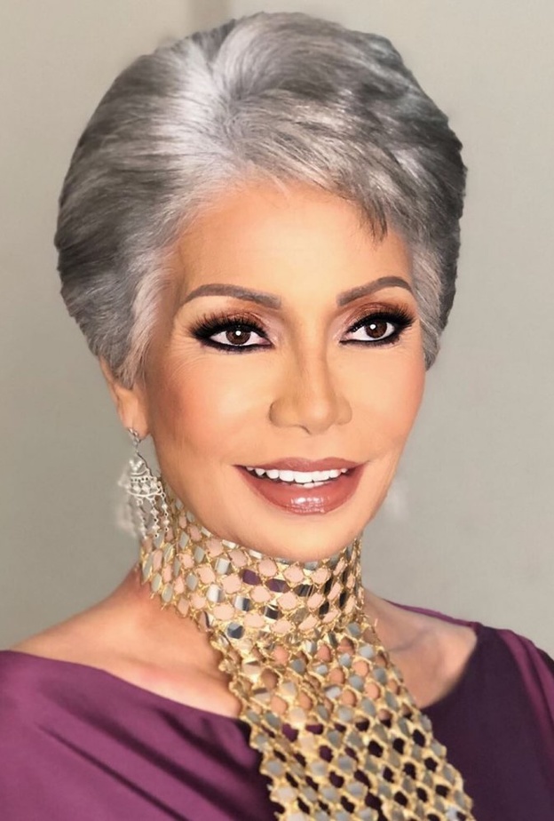 سوسن بدر اتمت عامها ال 62