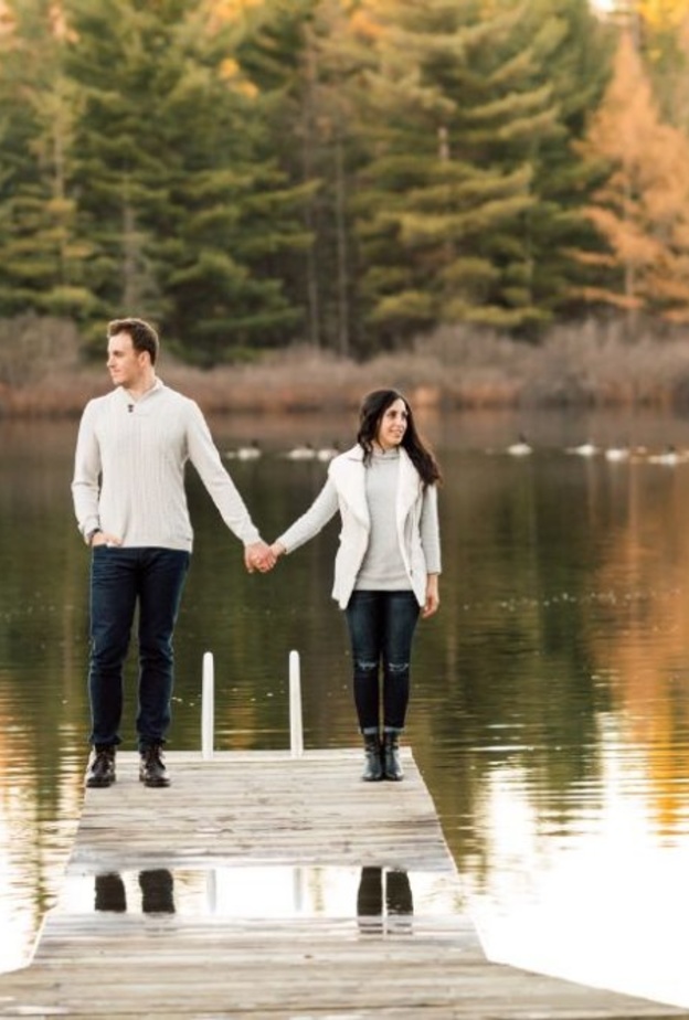 اونتاريو كندا افضل مكان لشهر العسل في الخريف