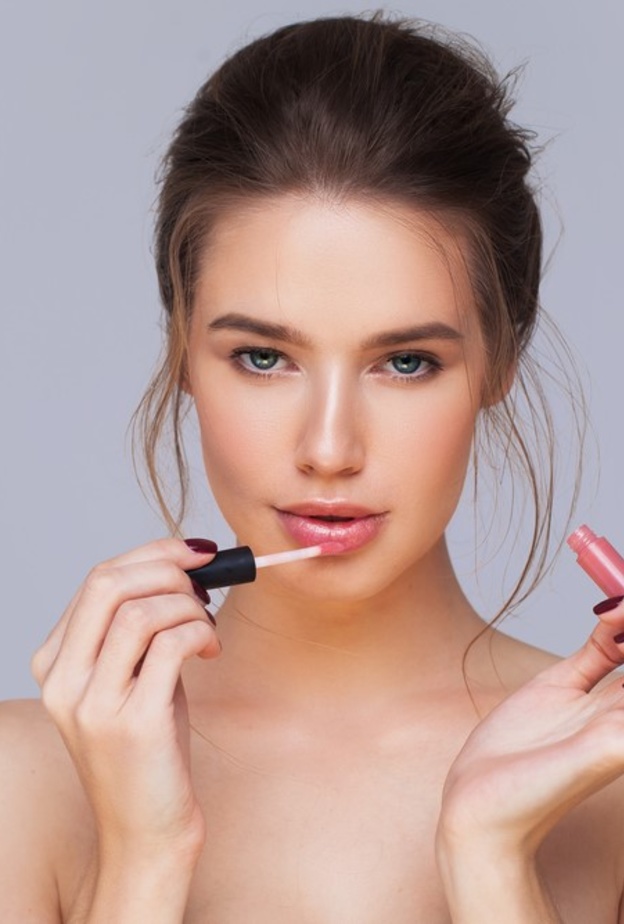 أفضل أنواع ملمع الشفاه لخريف 2019