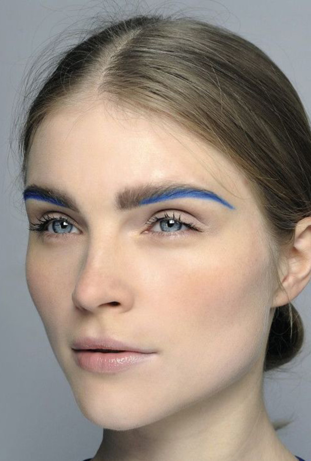 احدث رسمات حواجب موضة هذا الموسم 2019